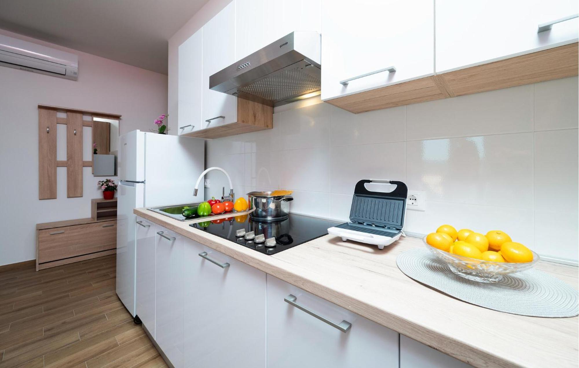 Awesome In With Kitchen